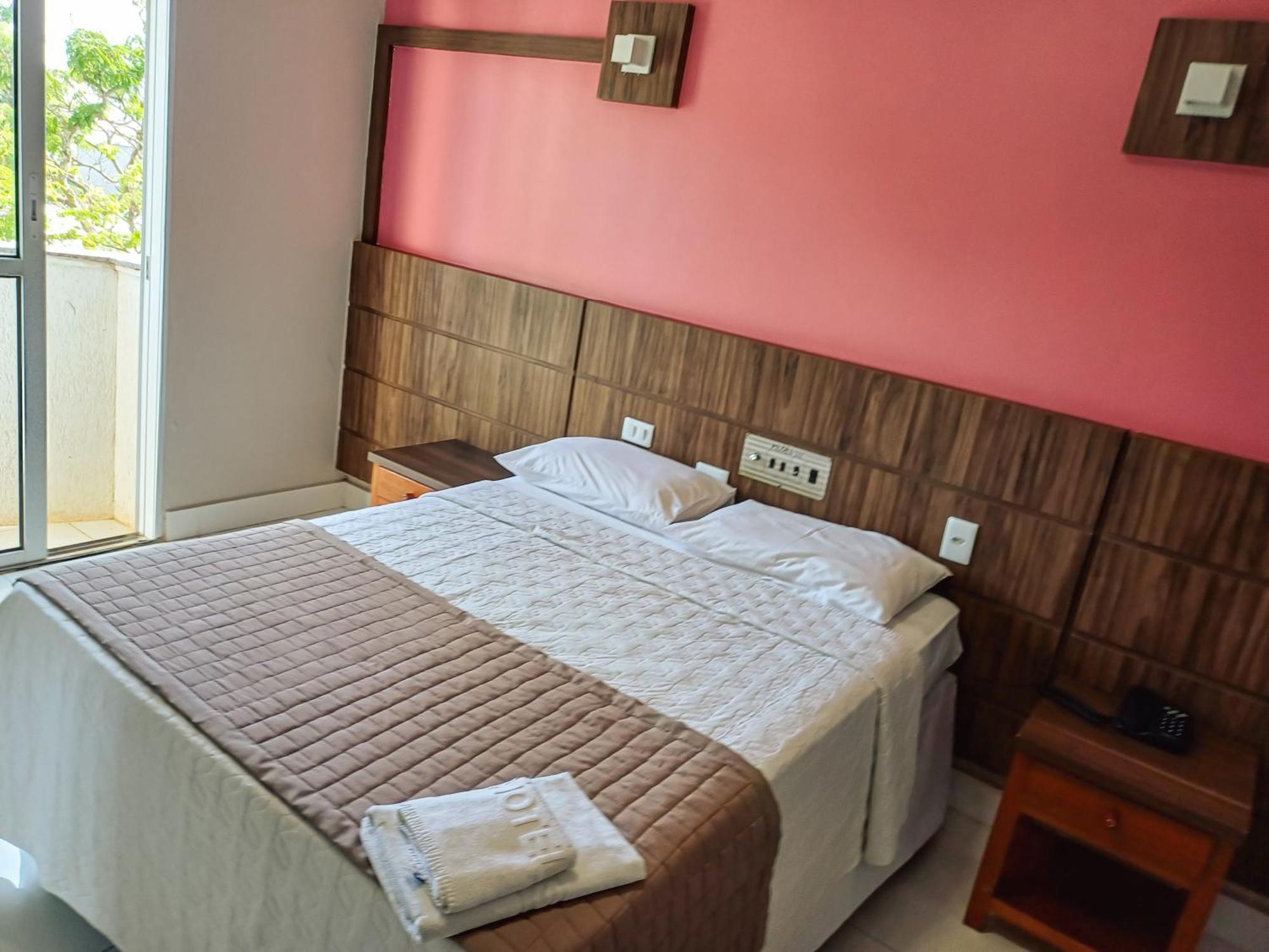 Mineiros Piloes Palace Hotel מראה חיצוני תמונה