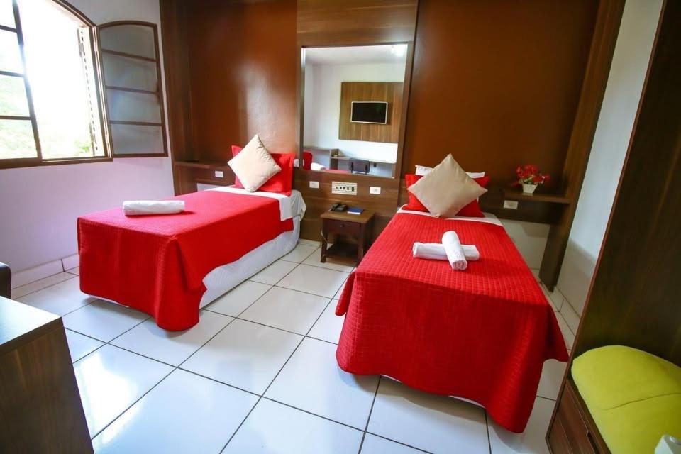 Mineiros Piloes Palace Hotel מראה חיצוני תמונה