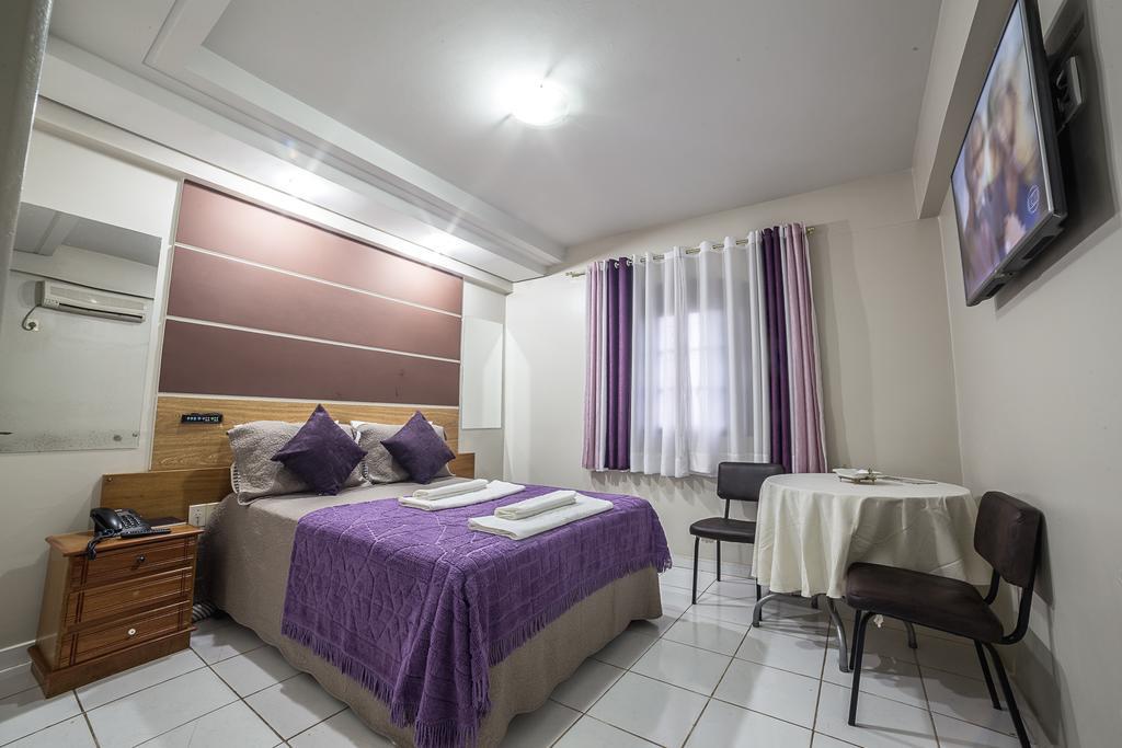 Mineiros Piloes Palace Hotel מראה חיצוני תמונה