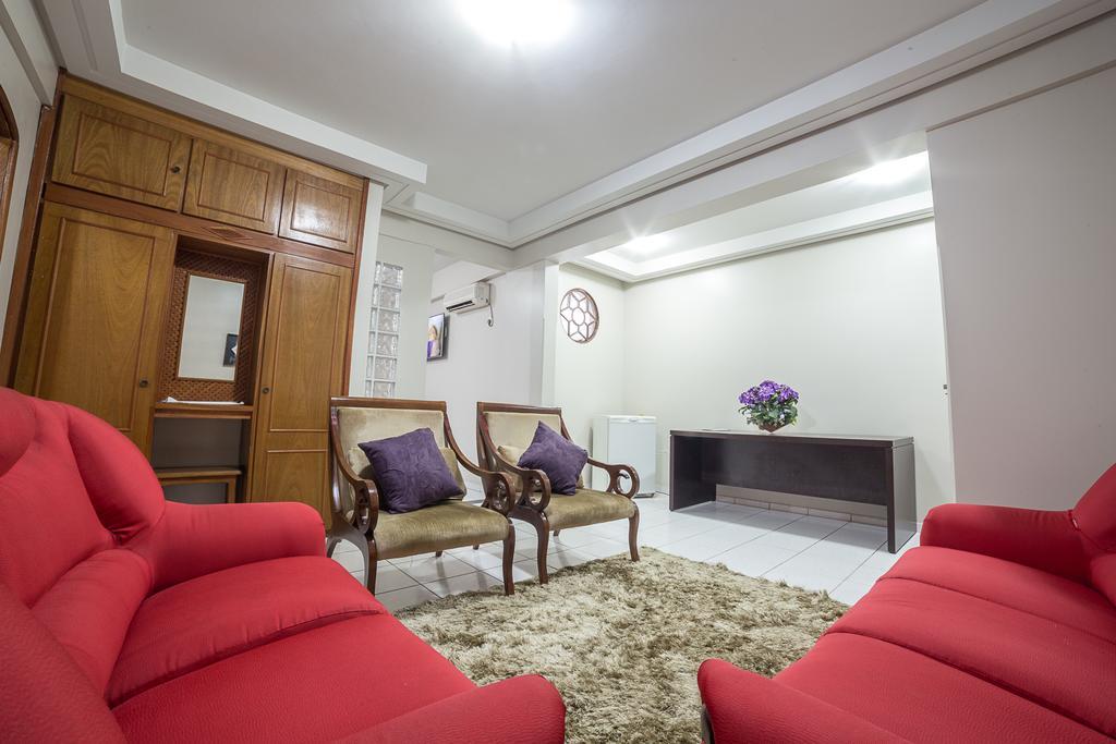 Mineiros Piloes Palace Hotel מראה חיצוני תמונה